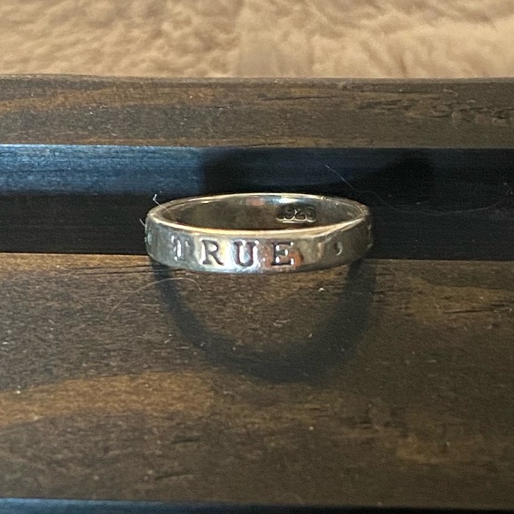 Purity Ring (Bob Simeon Designs) - Picture 3 of 3